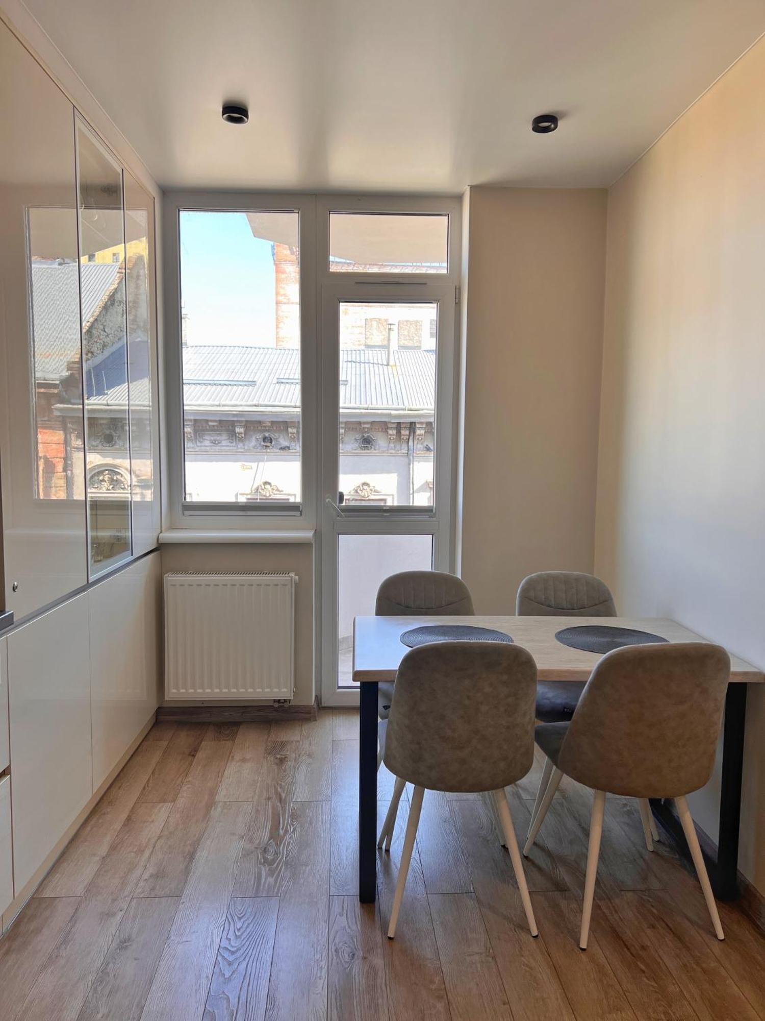 Apatrment In Khmelnytsky Street Natasha Apartment Lviv Exterior photo